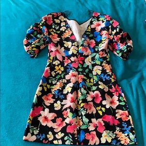 Floral mini dress long sleeve